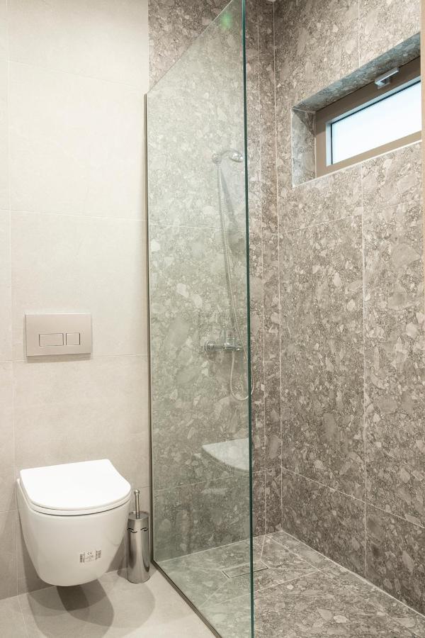 Olympus Suites Pandeleímonosz-part Kültér fotó